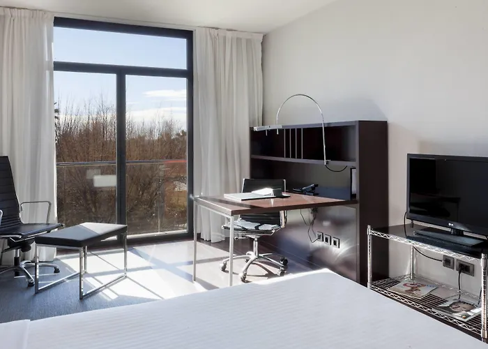 Sabatic Mar, Barcelona, A Tribute Portfolio