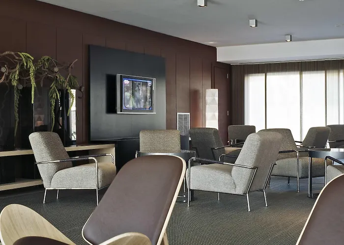 Hotel Sabatic Mar, Barcelona, A Tribute Portfolio