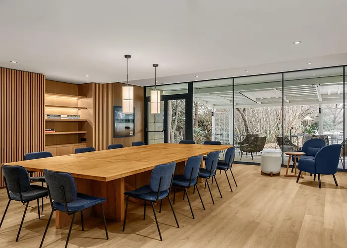 Sabatic Mar, Barcelona, A Tribute Portfolio 4*