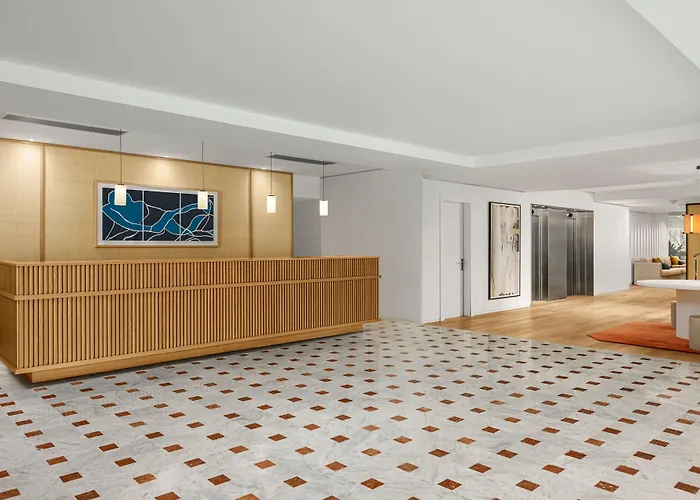 Hotel Sabatic Mar, Barcelona, A Tribute Portfolio