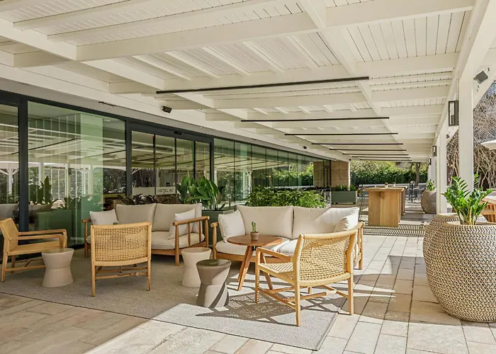 Hotel Sabatic Mar, Barcelona, A Tribute Portfolio Gava